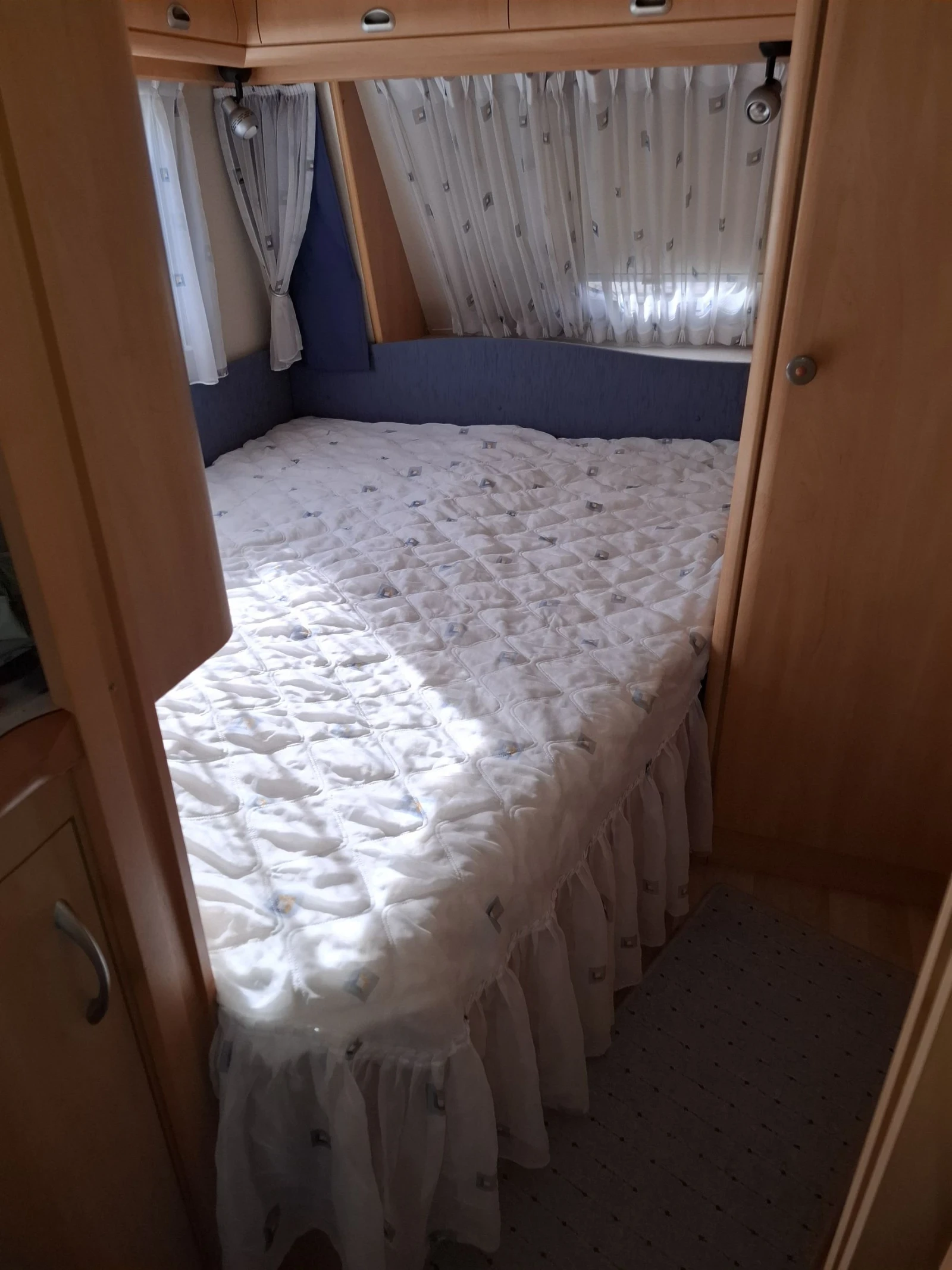 �������� Hobby HOBBY  De luxe ufe 460 | Mobile.bg � ����������� 2