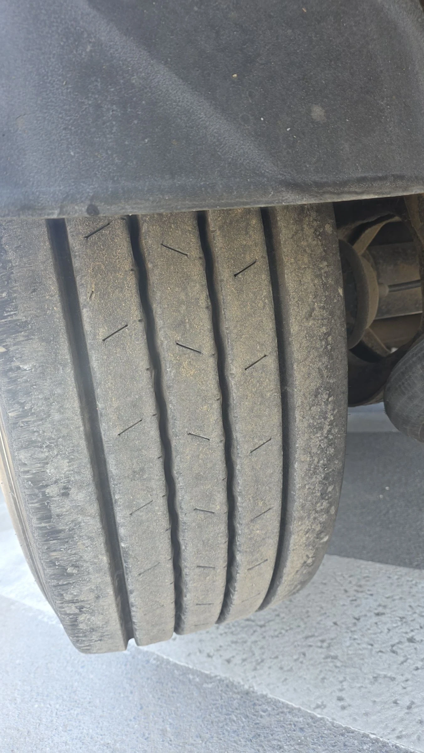 Полуремарке Schwarzmuller Височина 2.70 м, снимка 8 - Ремаркета - 53735215