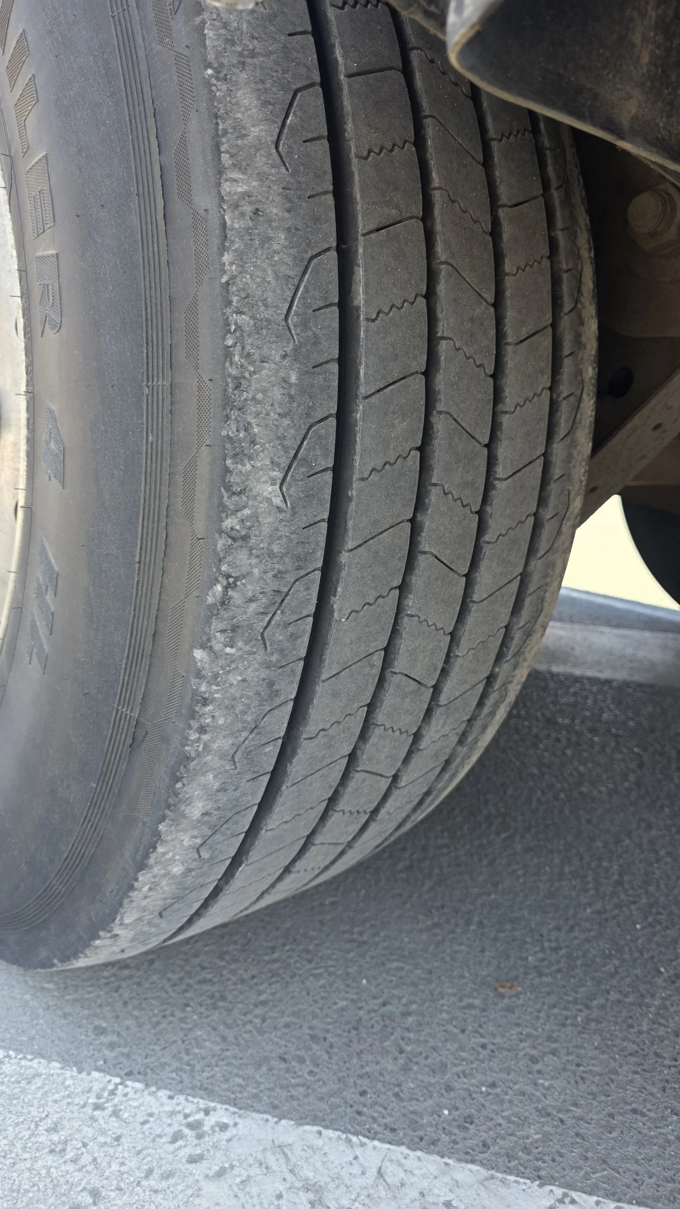 Полуремарке Schwarzmuller Височина 2.70 м, снимка 5 - Ремаркета - 53735215