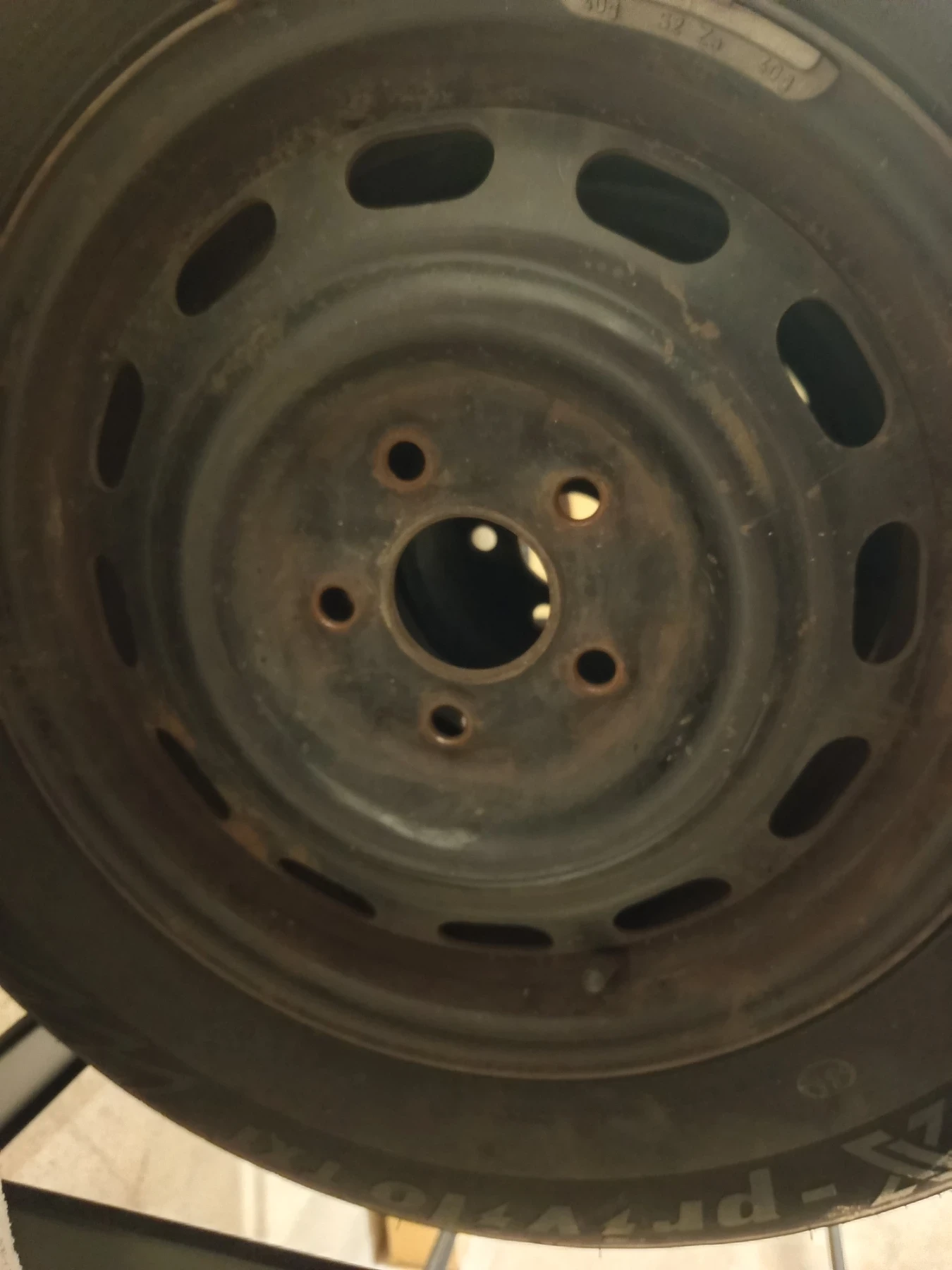 ���� � ������ 205/70R15 | Mobile.bg � ����������� 5