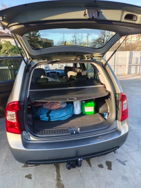 Kia Carens, снимка 15