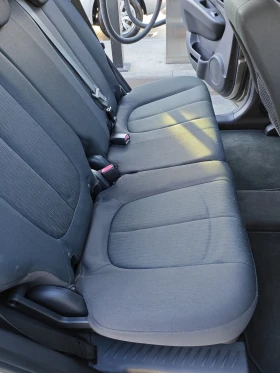 Kia Carens, снимка 14