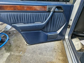 Mercedes-Benz 124 200 E, снимка 12