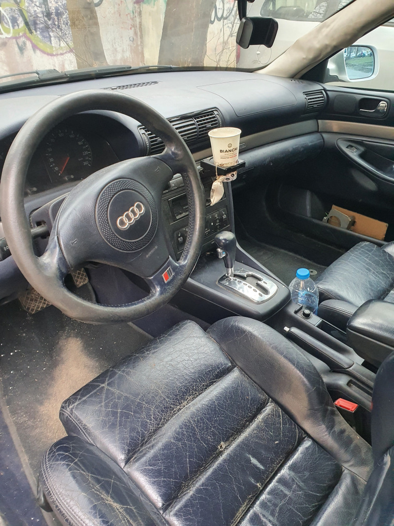 Audi A4, снимка 2 - Автомобили и джипове - 45507292