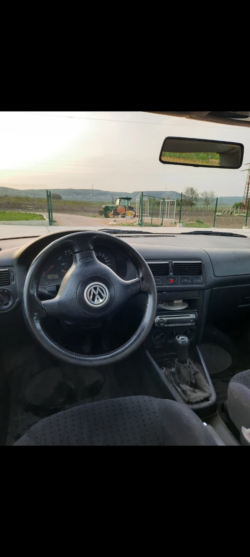 VW Golf, снимка 5 - Автомобили и джипове - 47183021