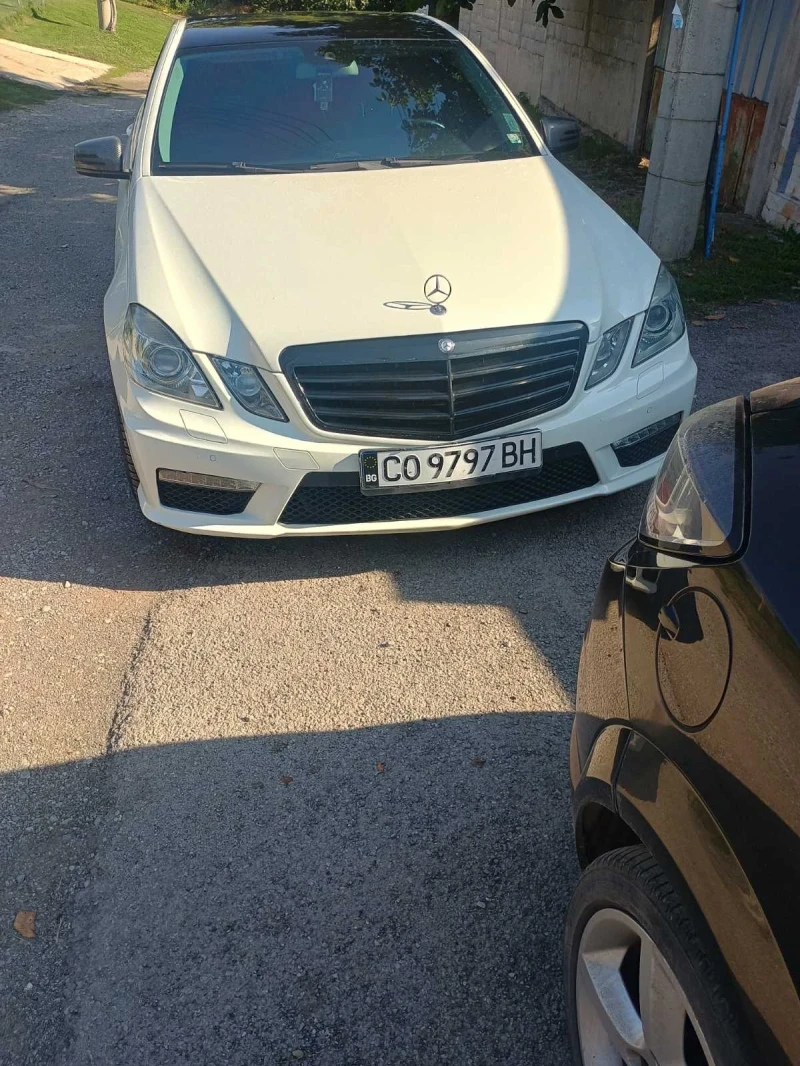 Mercedes-Benz E 350 Е350 AMG пакет, снимка 1 - Автомобили и джипове - 47325975