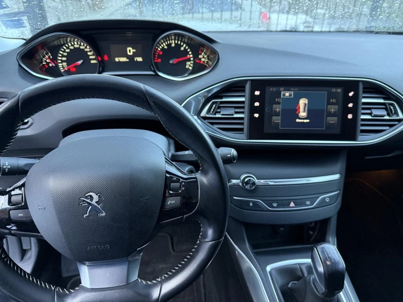 Peugeot 308 1.6 Allure, снимка 14 - Автомобили и джипове - 48741193