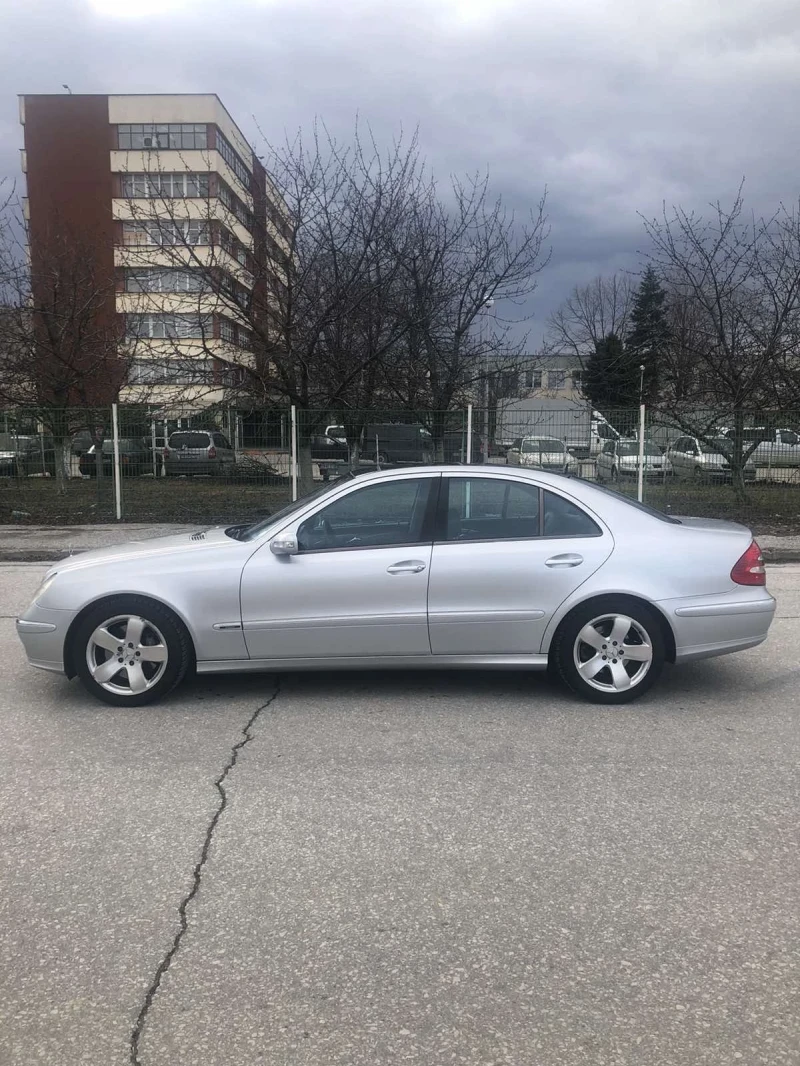 Mercedes-Benz E 500 Най-запазеният на пазара, снимка 2 - Автомобили и джипове - 48920557