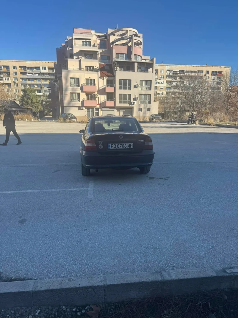 Opel Vectra, снимка 4 - Автомобили и джипове - 49225894