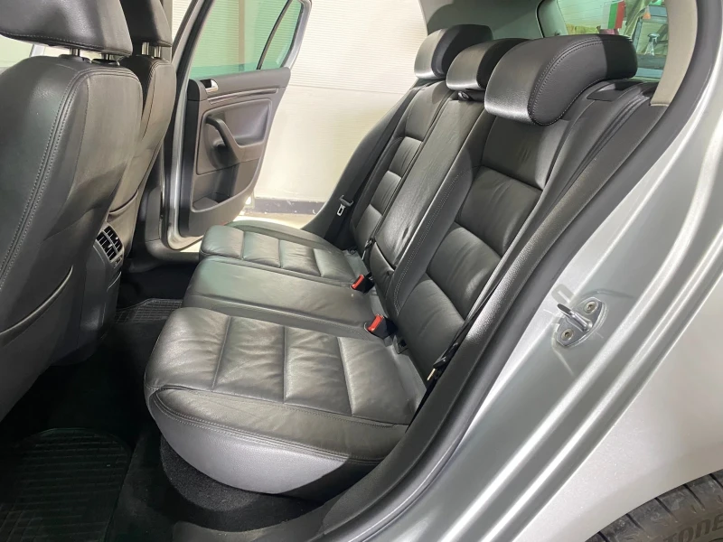 VW Golf 2.0GTD 140hp, снимка 10 - Автомобили и джипове - 50648375