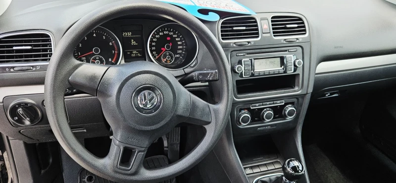 VW Golf 1.4i* стария мотор* GOLF6, снимка 14 - Автомобили и джипове - 50911334