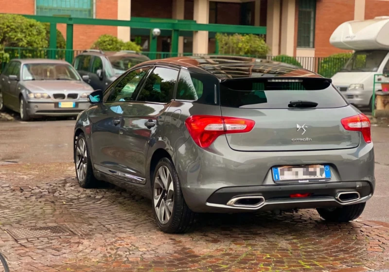 Citroen DS5 2.0HDI* Keyless* Panorama* Navi* Camera, снимка 8 - Автомобили и джипове - 51478613