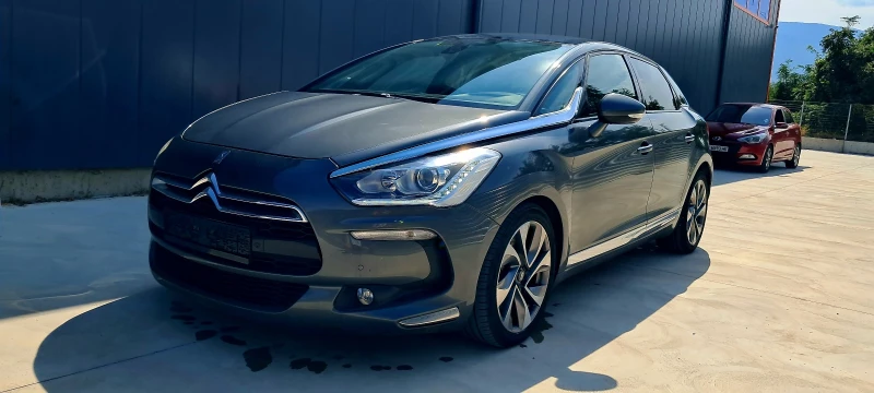 Citroen DS5 2.0HDI* Keyless* Panorama* Navi* Camera, снимка 4 - Автомобили и джипове - 51478613