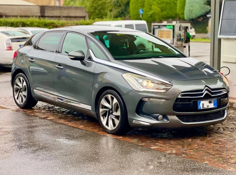 Citroen DS5 2.0HDI* Keyless* Panorama* Navi* Camera, снимка 7 - Автомобили и джипове - 51478613