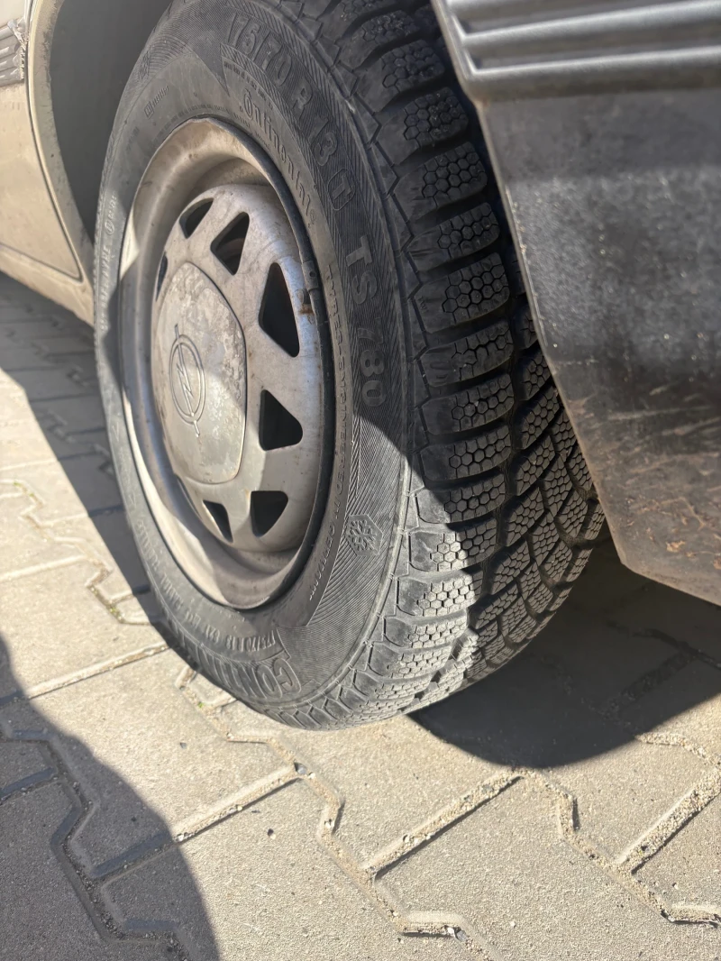 Opel Kadett, снимка 6 - Автомобили и джипове - 52549930