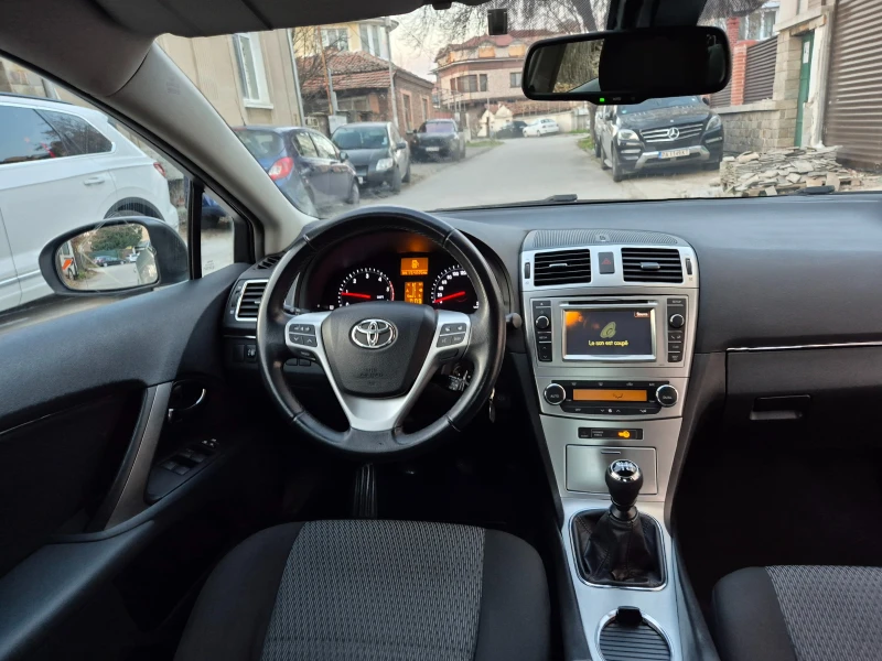 Toyota Avensis 2.0d4d-FACE-EXCLUSIVE-верига-нави-6скорости-japan, снимка 12 - Автомобили и джипове - 52868604
