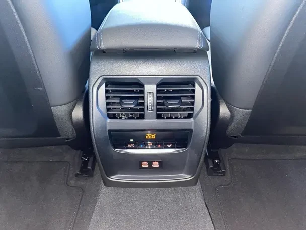 BMW 340 i xDrive M = Shadow Line = Гаранция, снимка 12 - Автомобили и джипове - 53234934