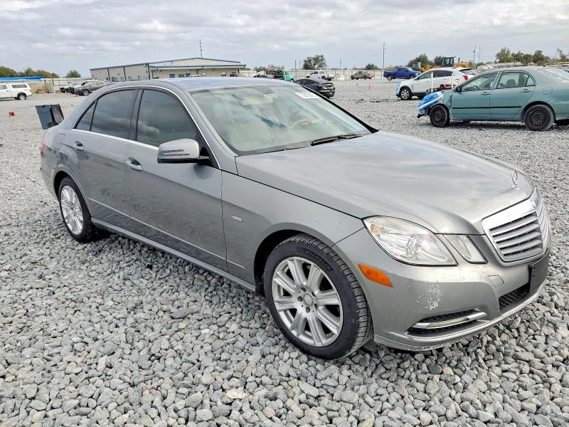 Mercedes-Benz E 350 3.0L 6 Rear-wheel drive, снимка 6 - Автомобили и джипове - 53497704