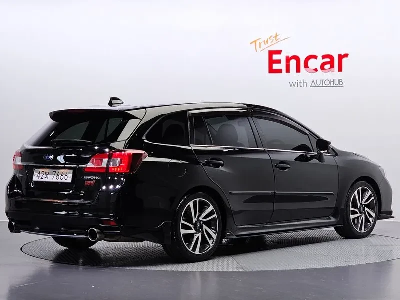 Subaru Levorg 2.0 AWD, снимка 3 - Автомобили и джипове - 54863988