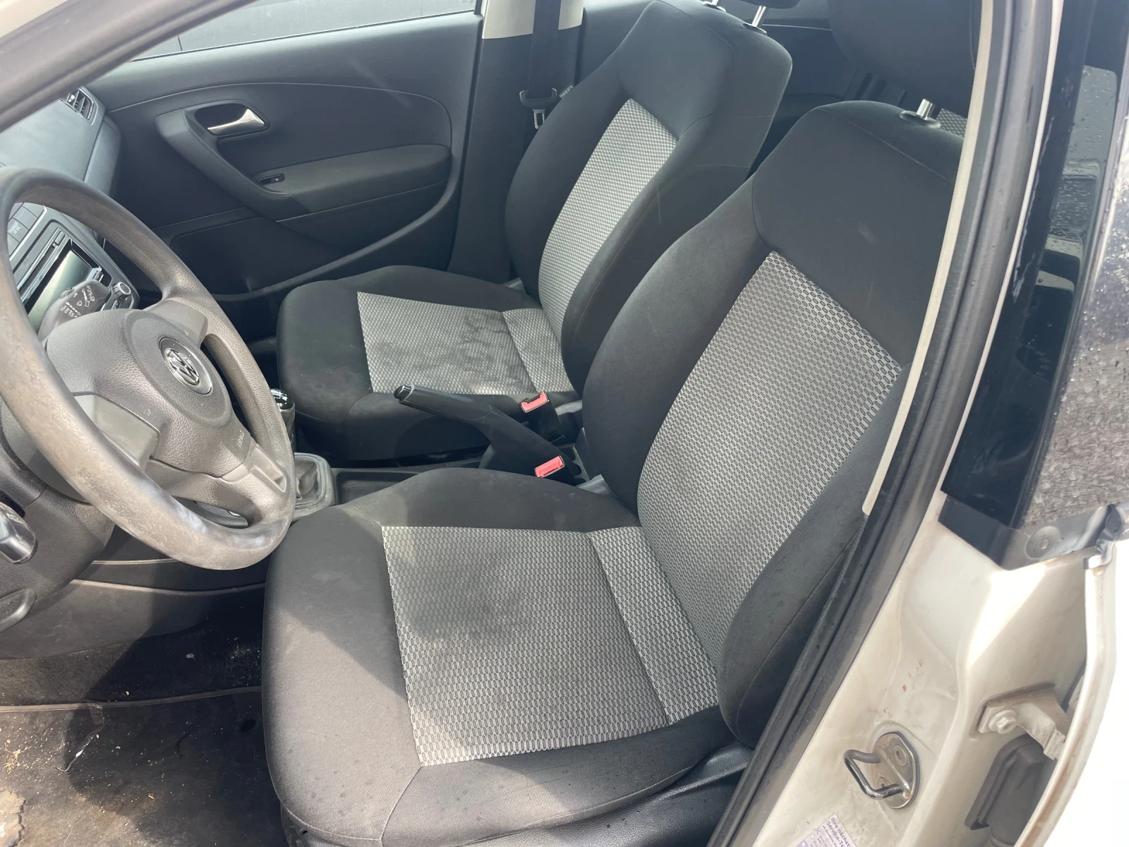 VW Polo 1.2i - изображение 5