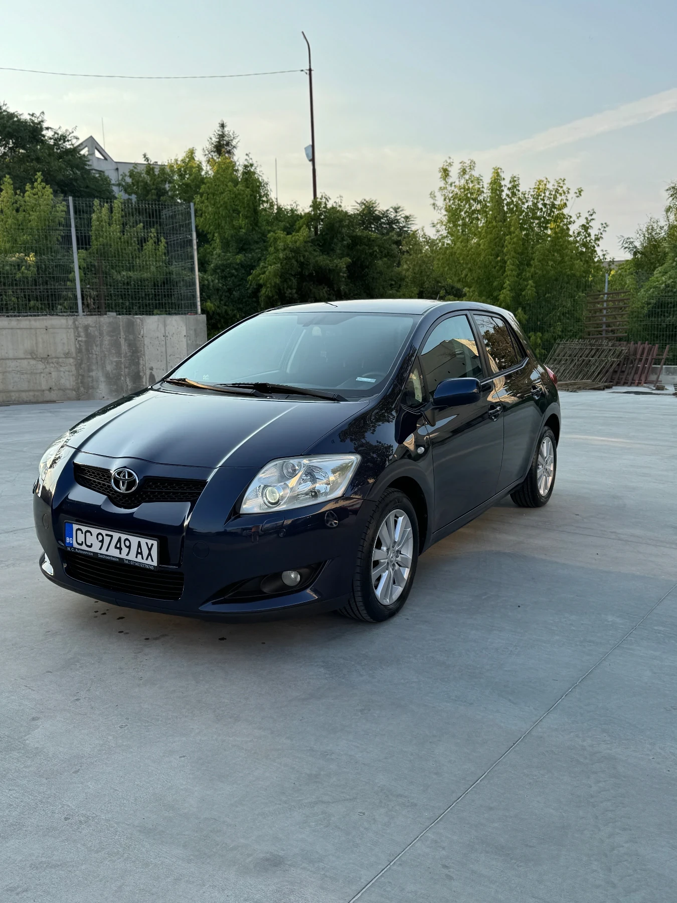 Toyota Auris 2.0 дизел 126 коня - изображение 2