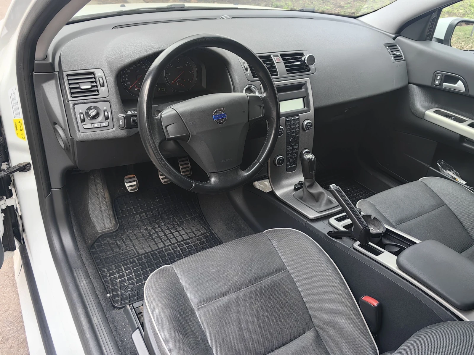 Volvo C30 2.0 diesel R DESIGN  | Mobile.bg — изображение 13