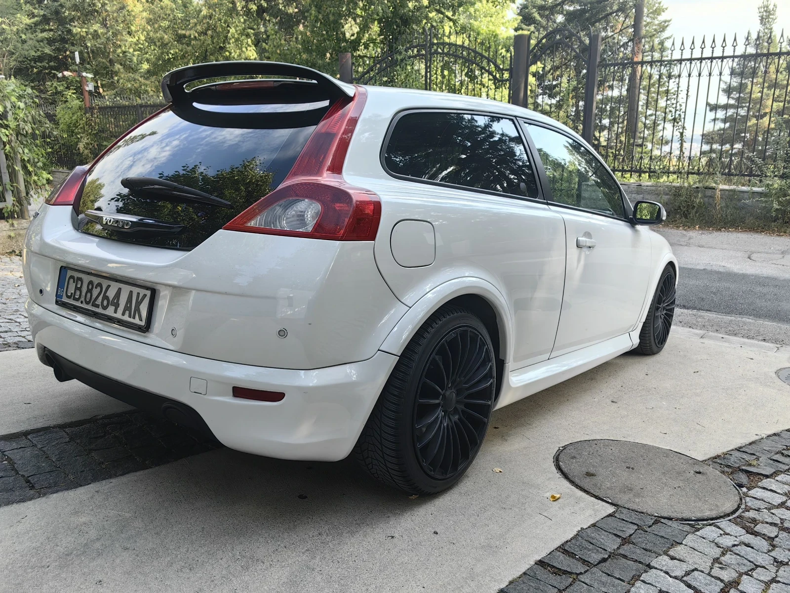 Volvo C30 2.0 diesel R DESIGN  - изображение 8