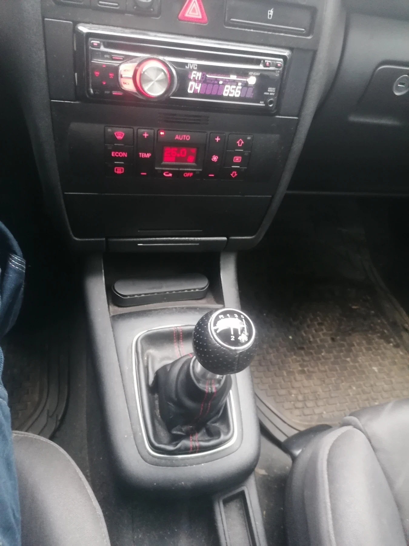 Audi A3  - изображение 8