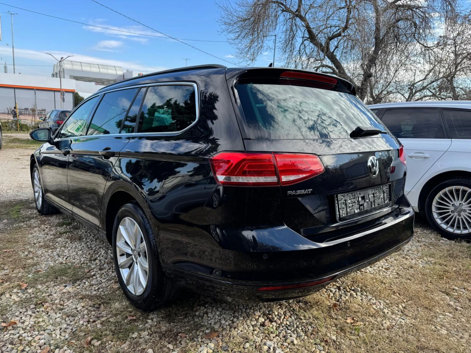VW Passat * * 2.0TDI* * 2019* * EXECUTIVE* * ITALIA* *  - изображение 5