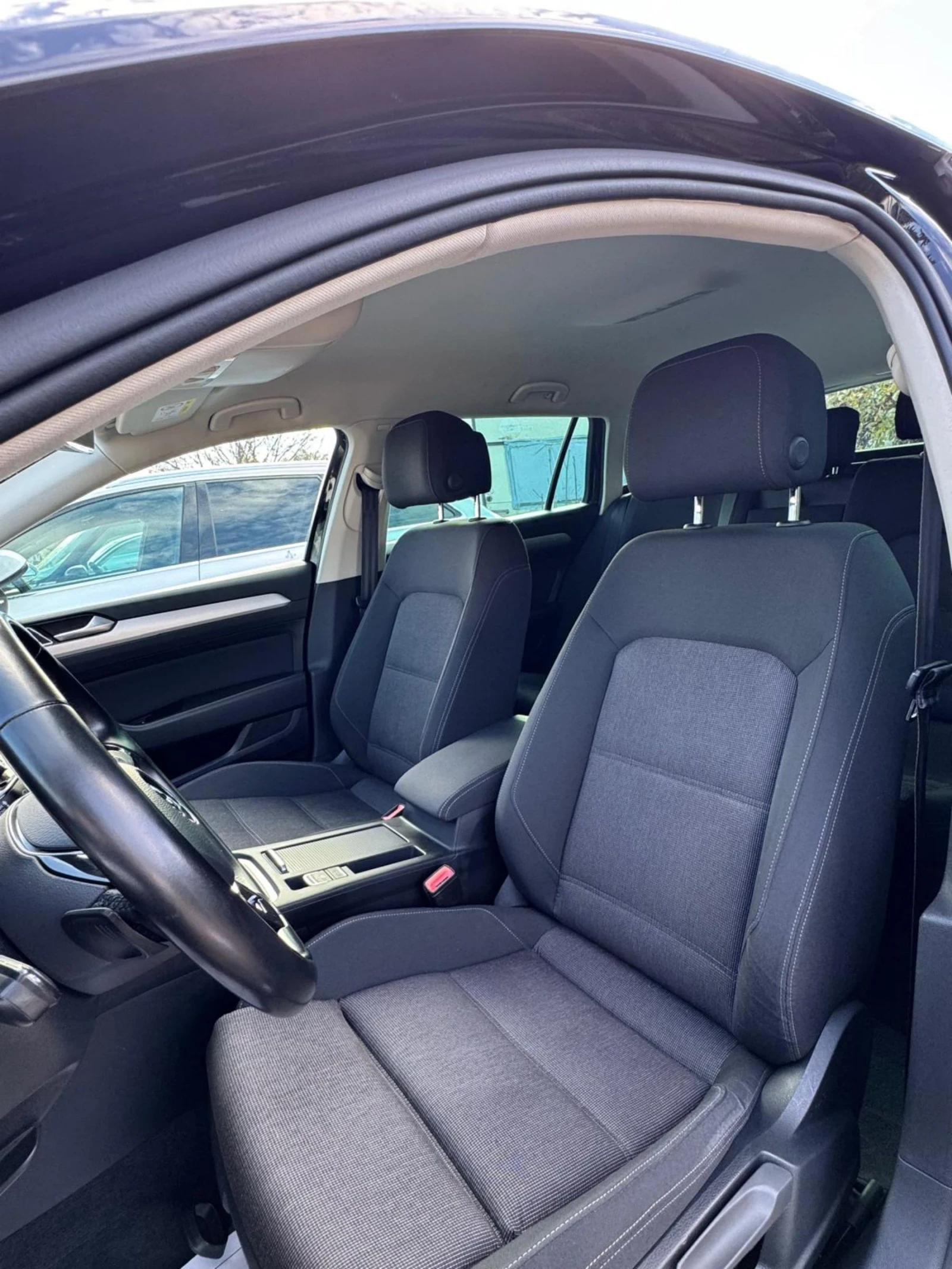 VW Passat * * 2.0TDI* * 2019* * EXECUTIVE* * ITALIA* *  | Mobile.bg   11