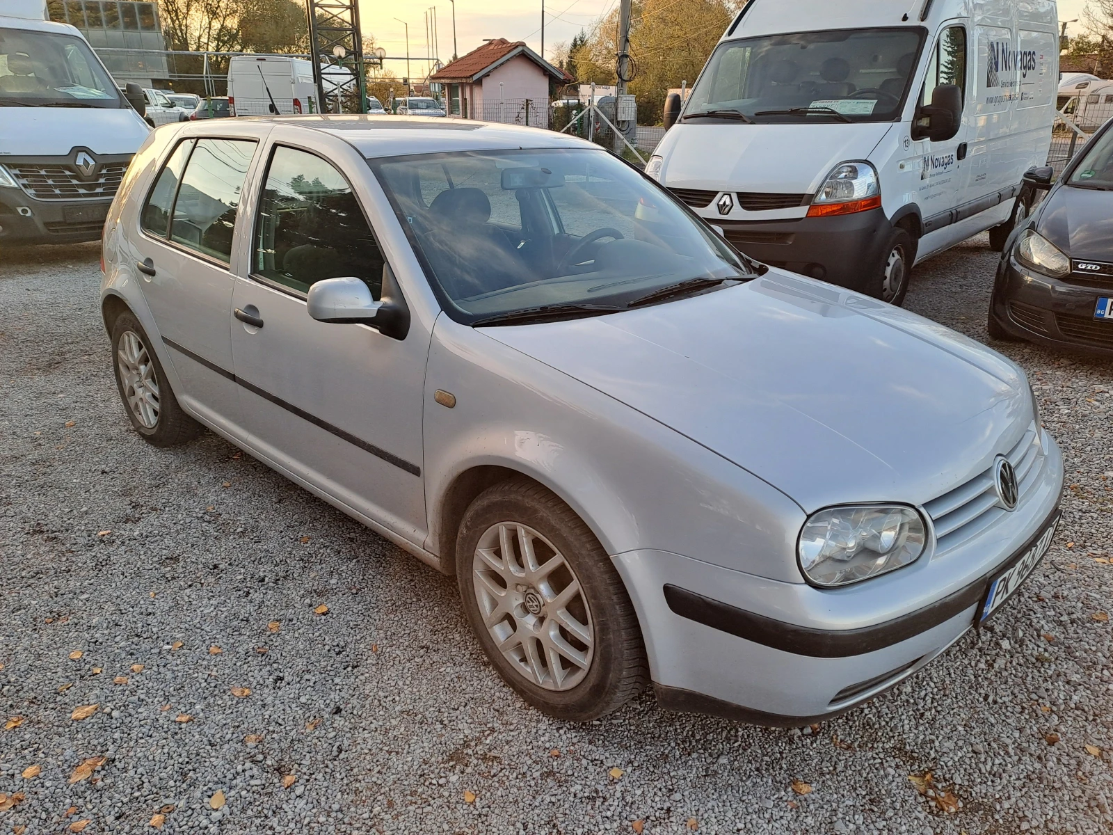 VW Golf 1.6 i | Mobile.bg   2