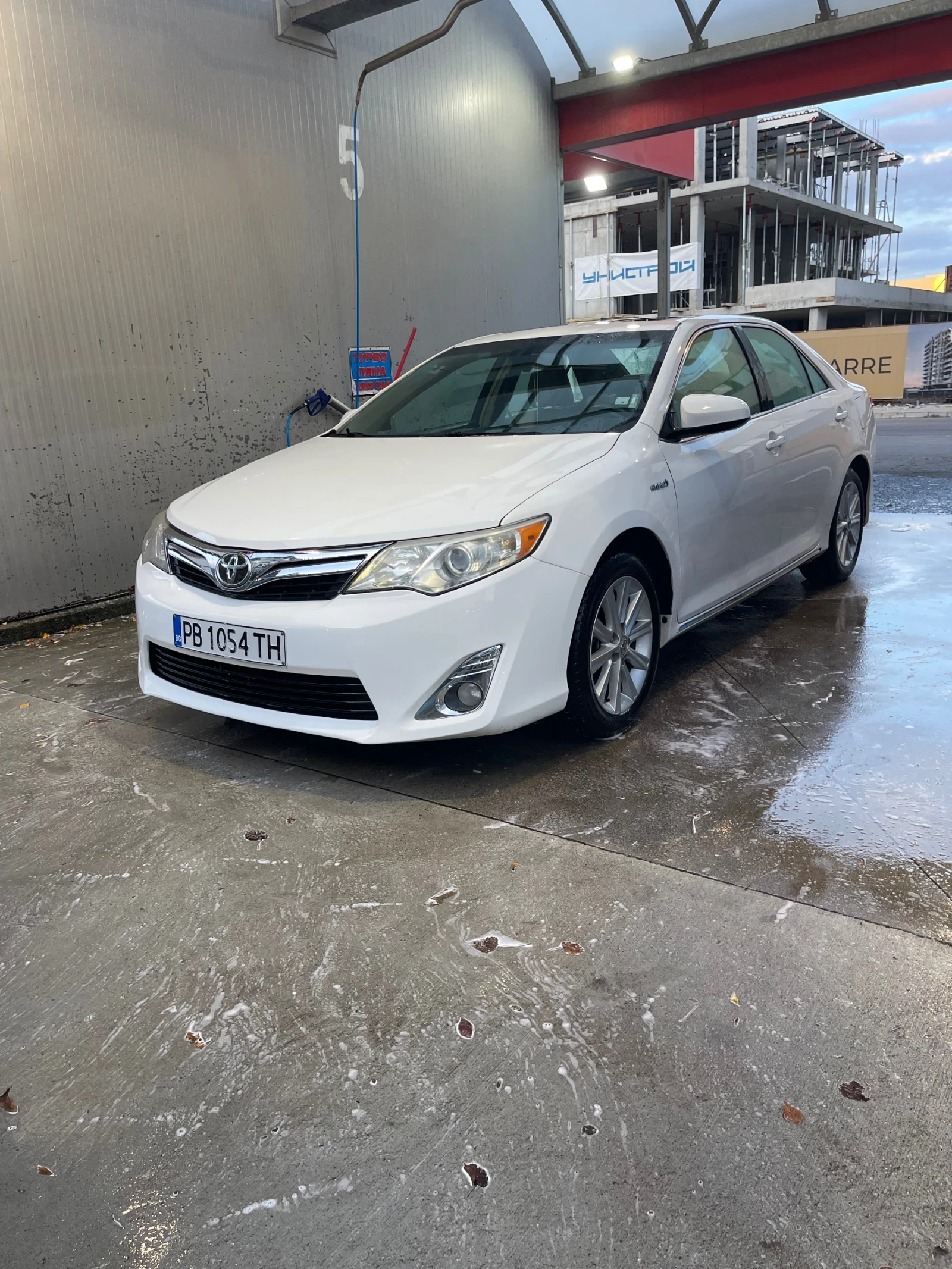Toyota Camry XLE | Mobile.bg   2