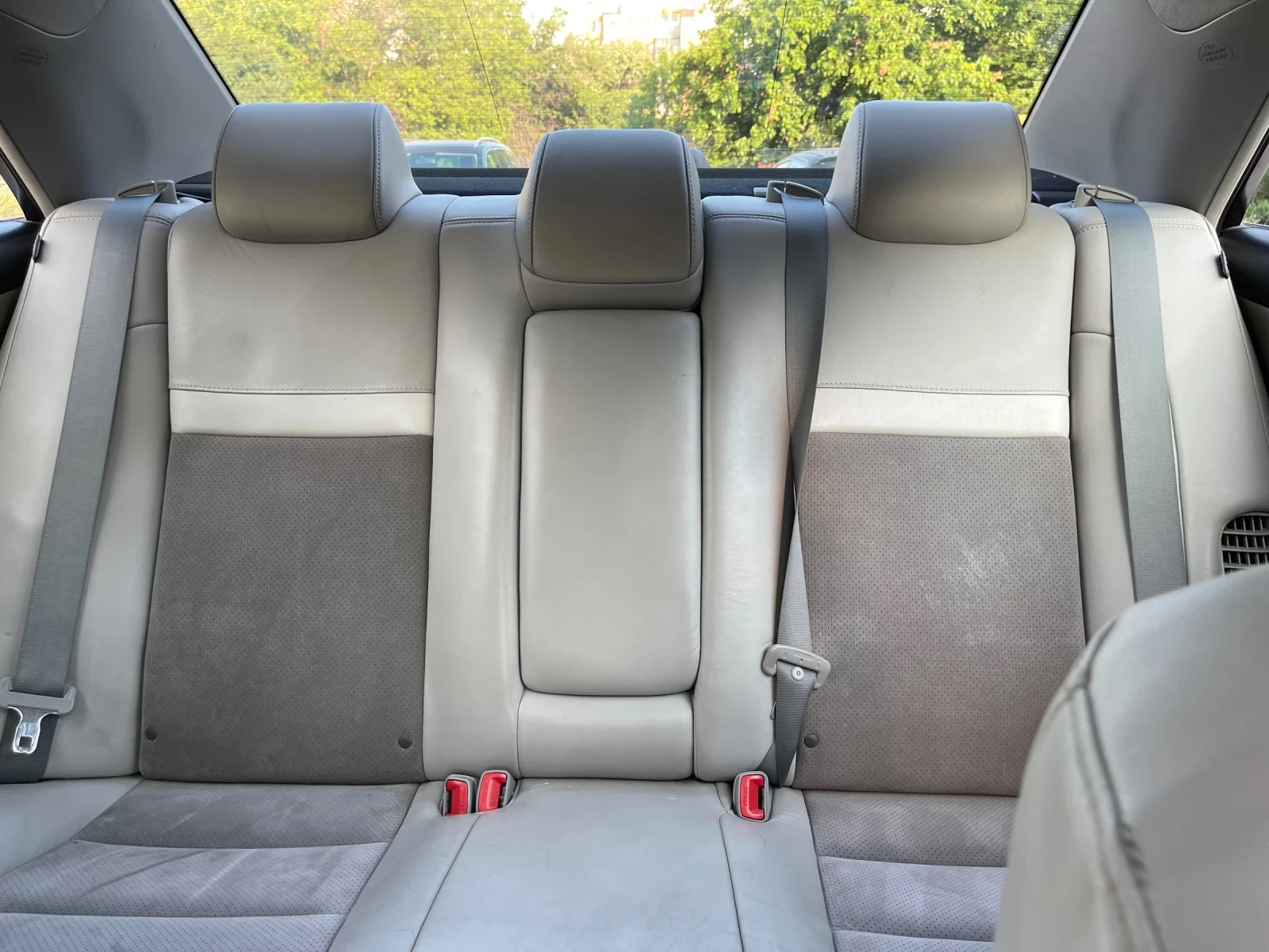 Toyota Camry XLE | Mobile.bg   11