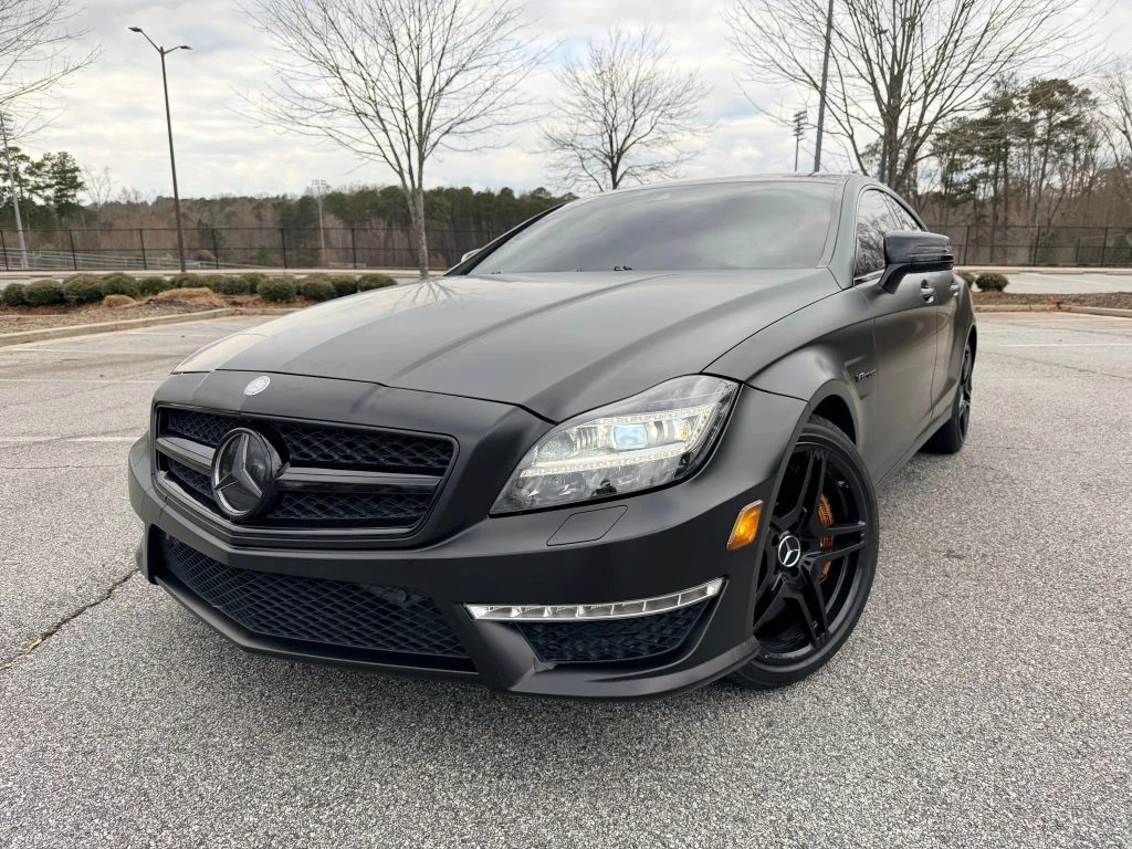 Mercedes-Benz CLS 63 AMG  - изображение 2