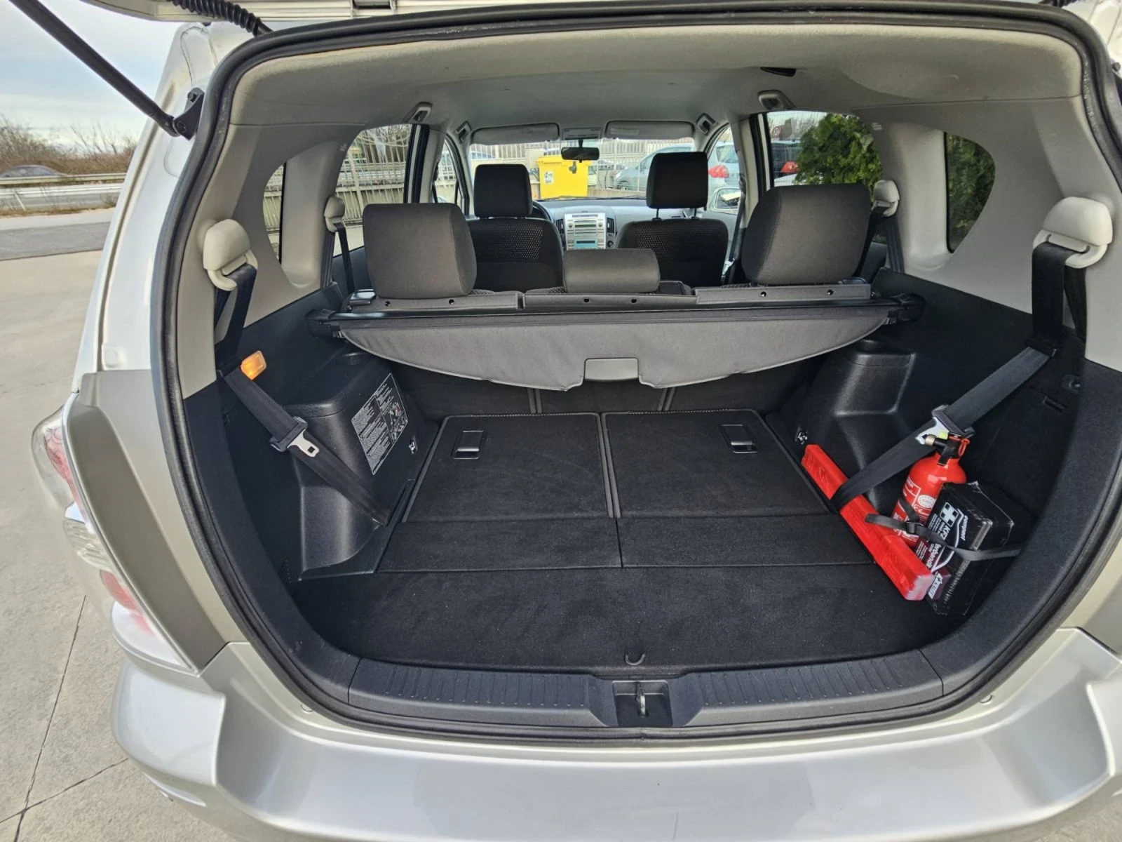 Toyota Corolla verso 1.8 vvti/ 129�.�./ FACELIFT/ 7-������ | Mobile.bg � ����������� 16