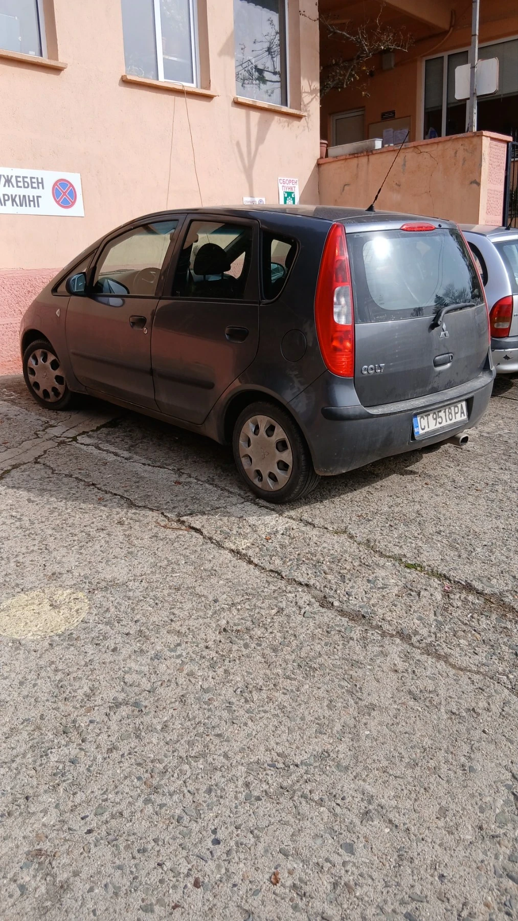 Mitsubishi Colt, снимка 2 - Автомобили и джипове - 53763811