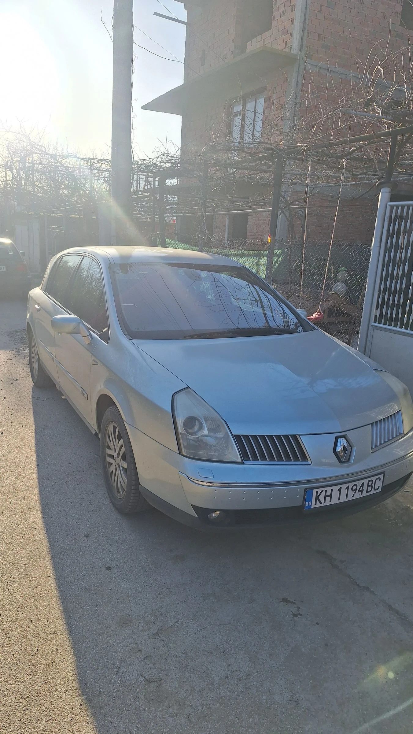 Renault Vel satis 2.2 dci, снимка 2 - Автомобили и джипове - 53818618