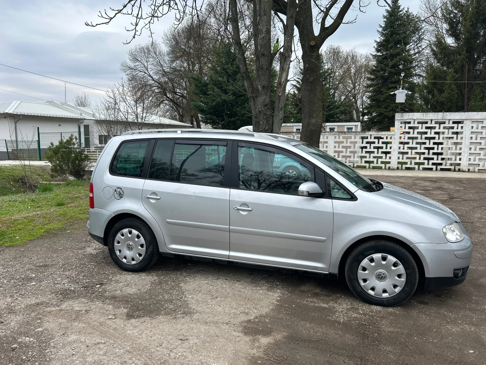 VW Touran 2.0tdi | Mobile.bg � ����������� 4