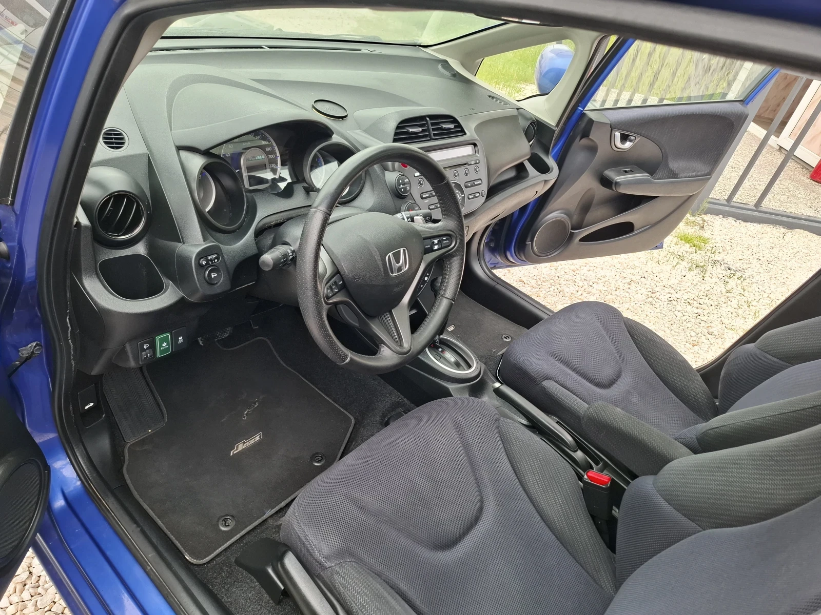 Honda Jazz, снимка 8 - Автомобили и джипове - 54468360