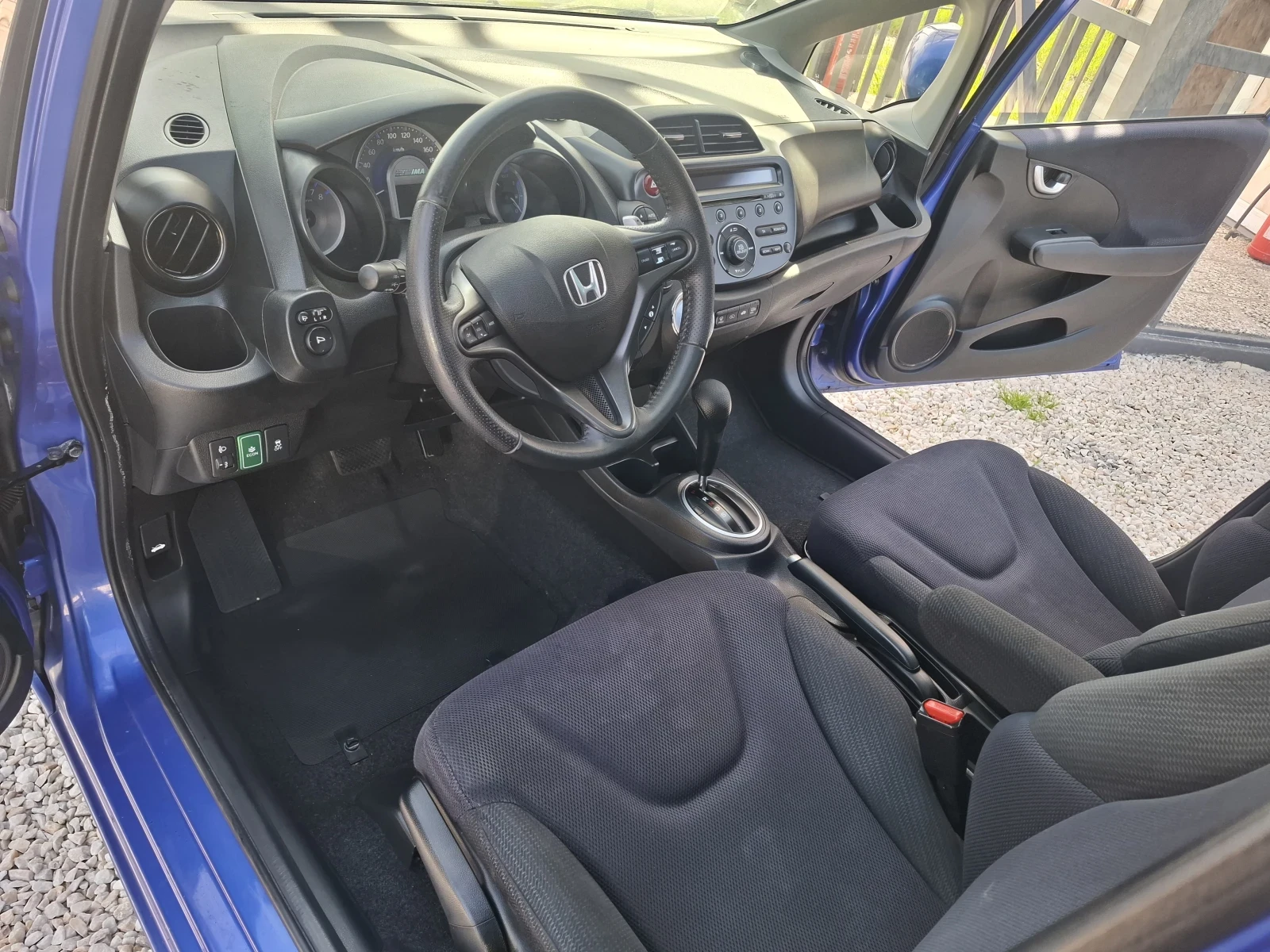 Honda Jazz, снимка 6 - Автомобили и джипове - 54468360