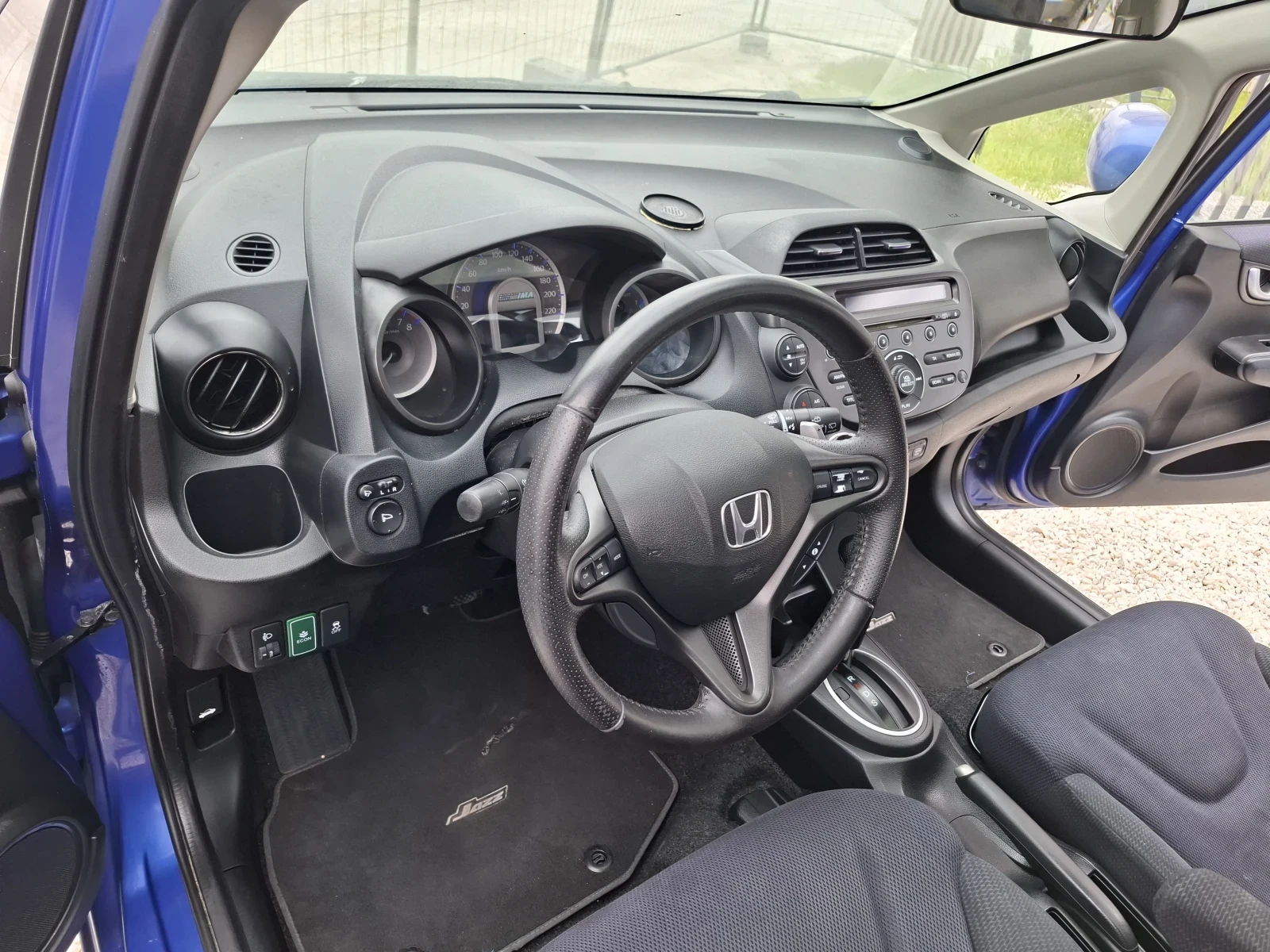Honda Jazz, снимка 13 - Автомобили и джипове - 54468360