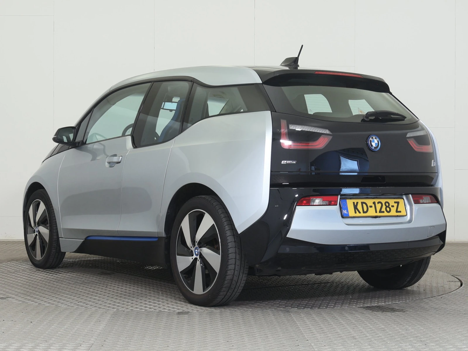 BMW i3 33.2 kwh ���������/ �������/ ����������� | Mobile.bg � ����������� 6