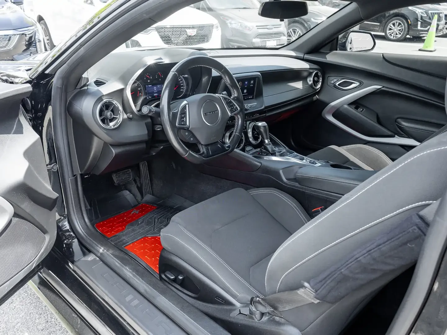 Chevrolet Camaro 2dr Cpe Lt1 Gasoline, снимка 10 - Автомобили и джипове - 54882173