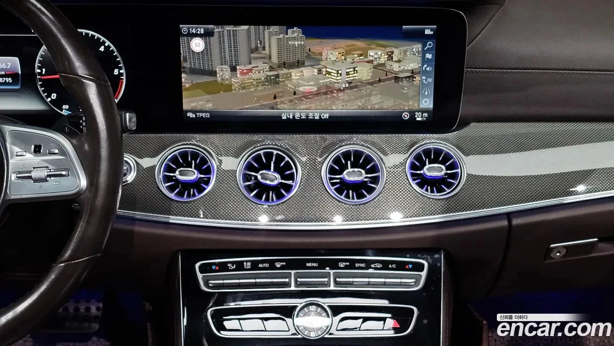 Mercedes-Benz CLS 300 HUD| ПОДГРЕВ| ОБДУХВАНЕ| ПАНОРАМА, снимка 13 - Автомобили и джипове - 54916273