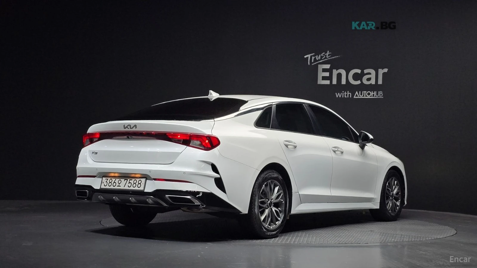 Kia K5 2.0 TRENDY* DISTRONIC* LANE* ПОДГРЕВ ВОЛАН, снимка 2 - Автомобили и джипове - 55386603