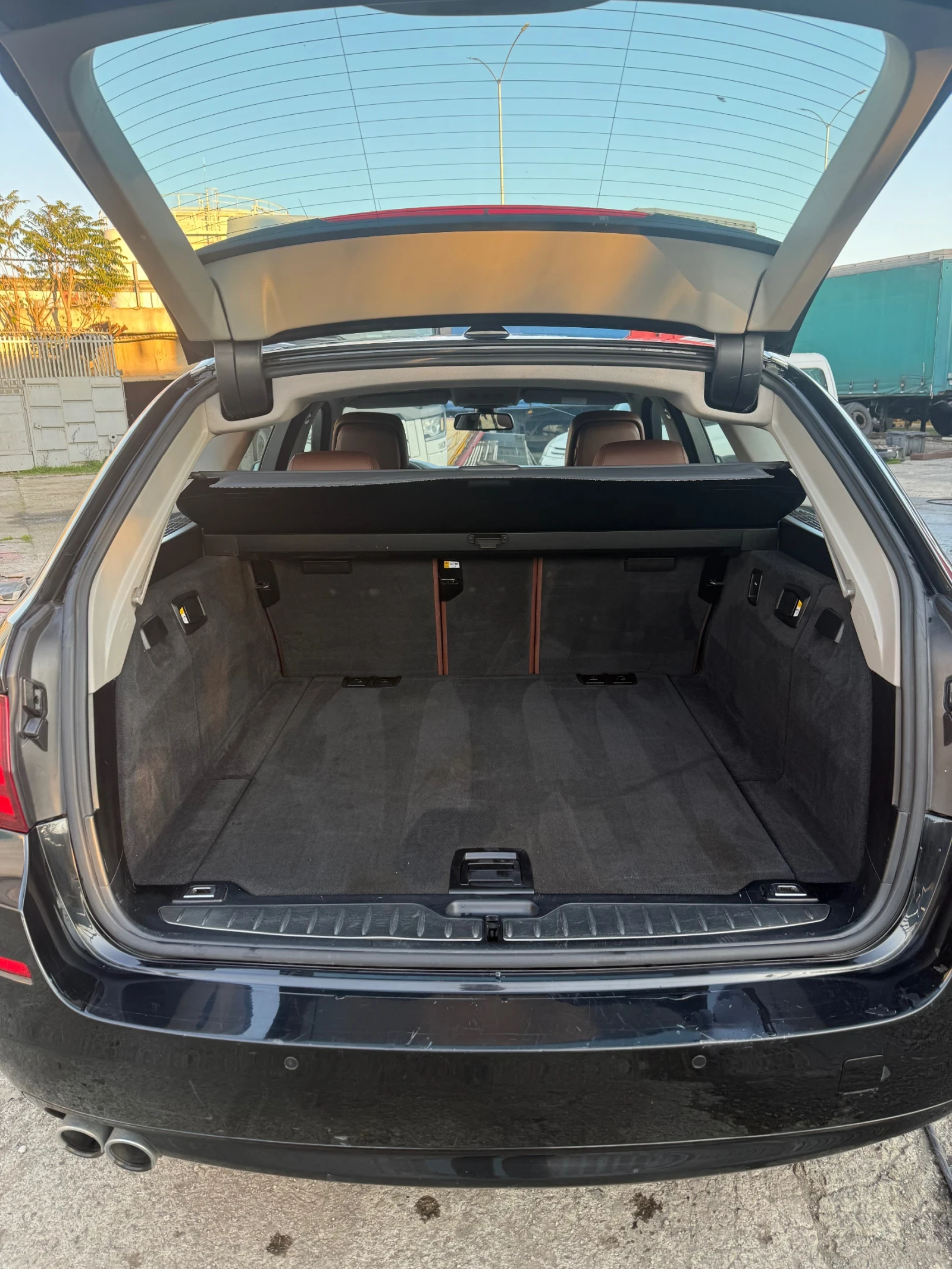 BMW 530, снимка 9 - Автомобили и джипове - 55400356