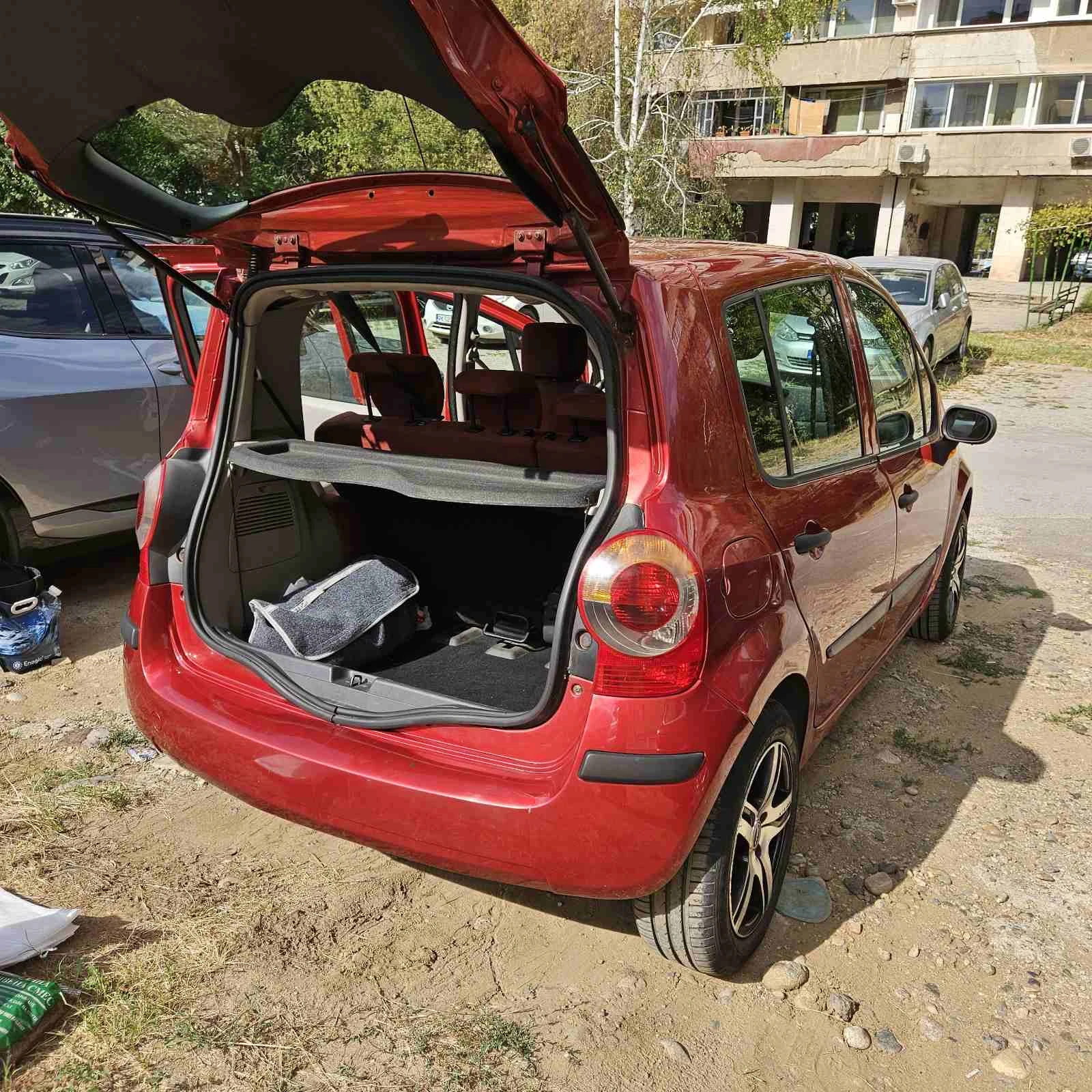Renault Modus 1.5 dci, снимка 9 - Автомобили и джипове - 55942392