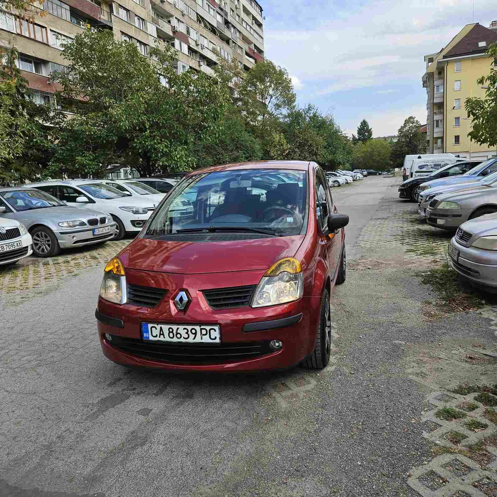 Renault Modus 1.5 dci, снимка 14 - Автомобили и джипове - 55942392