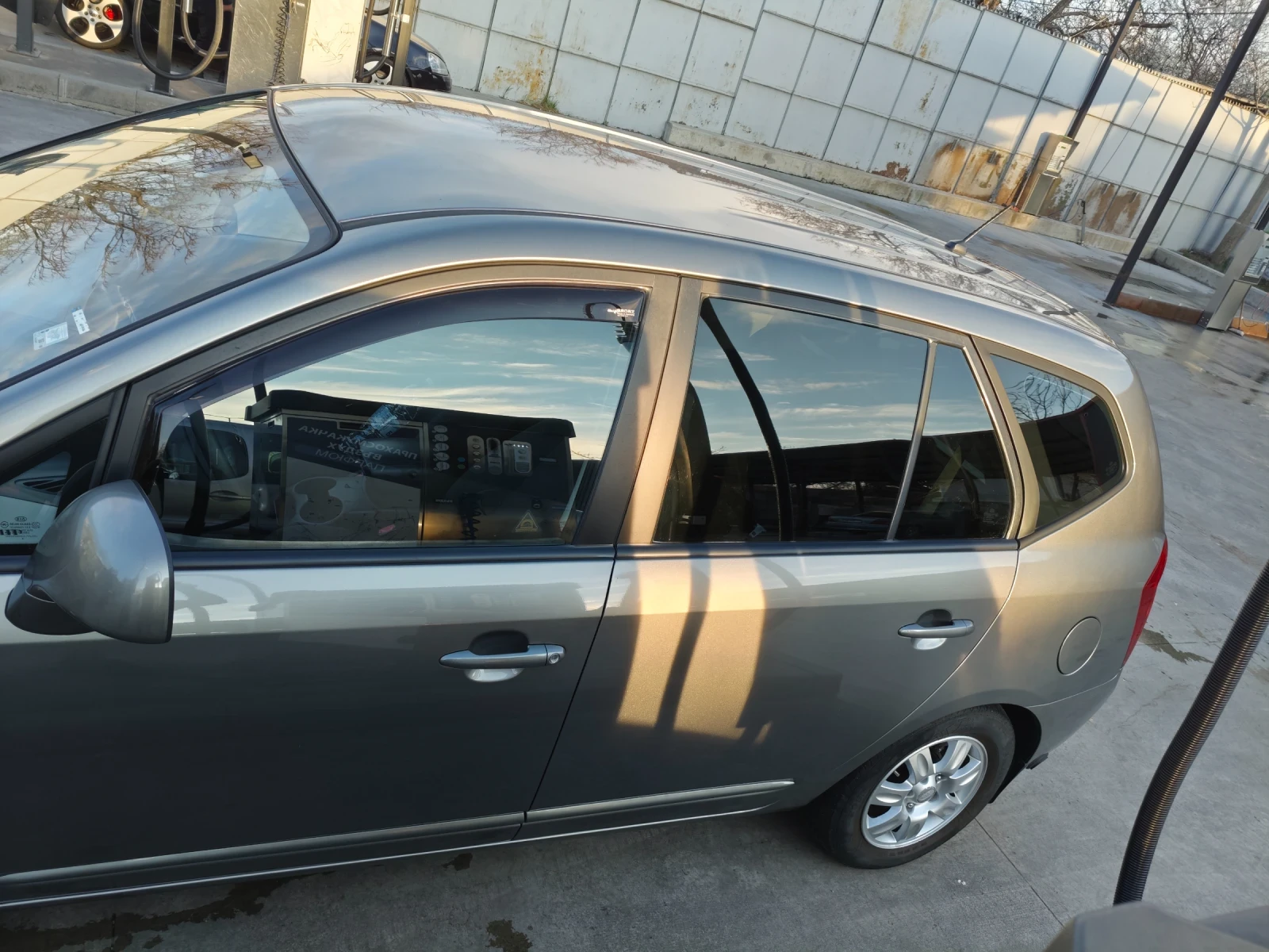 Kia Carens