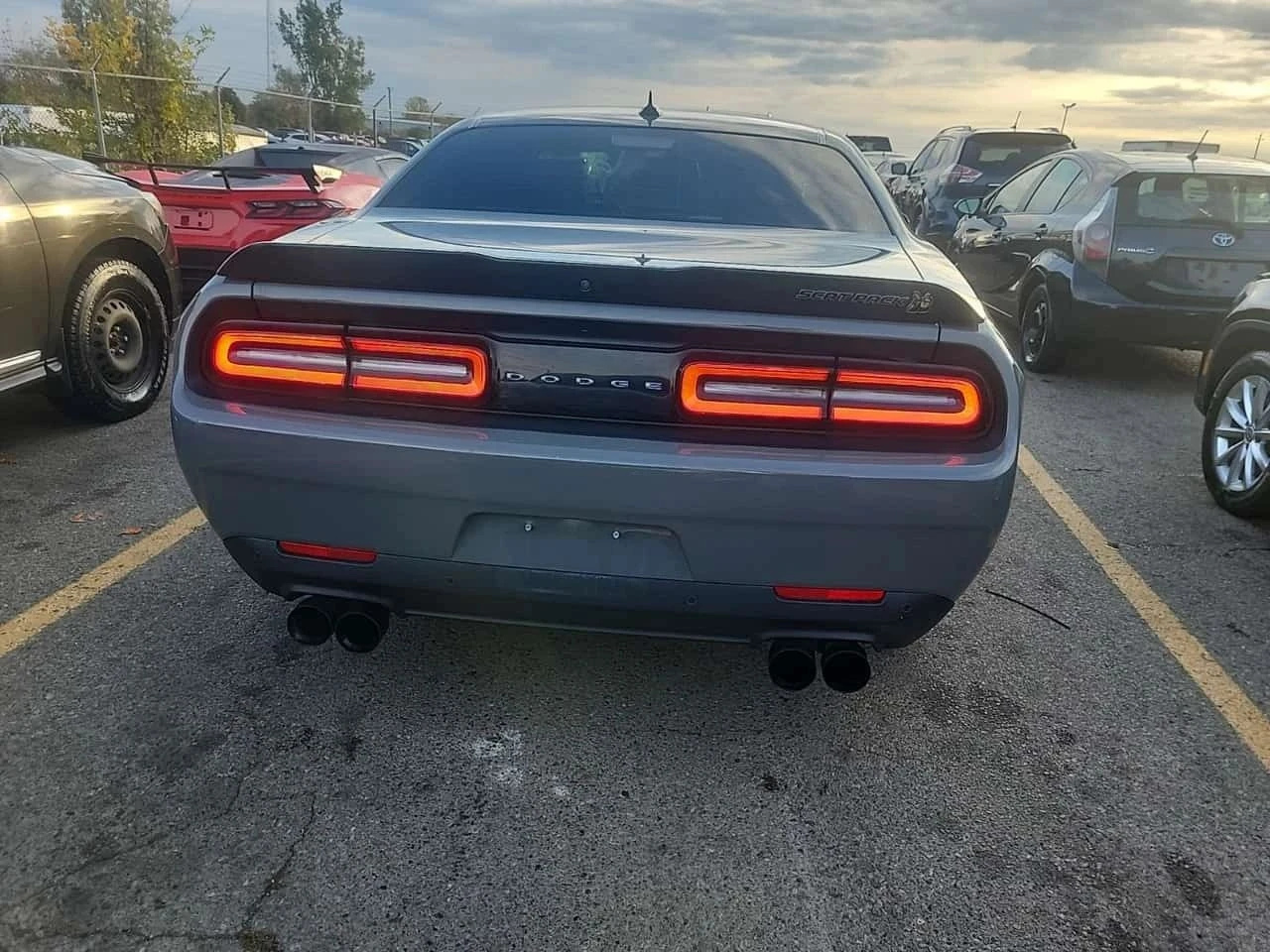 Dodge Challenger, снимка 4 - Автомобили и джипове - 56707161
